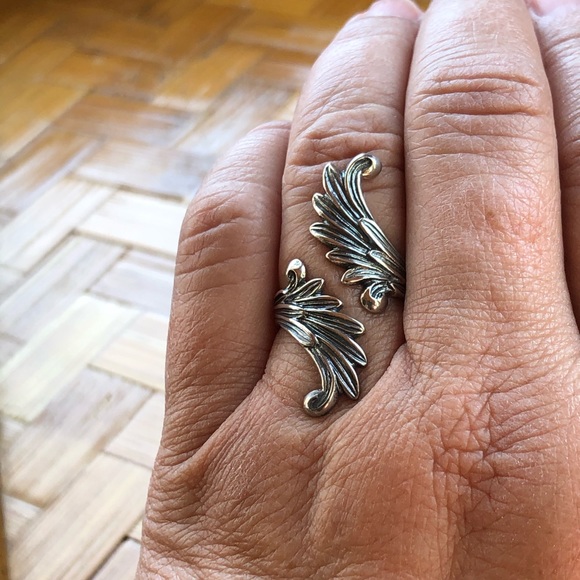 Jewelry - COPY - COPY - 925 bypass ring, adjustable